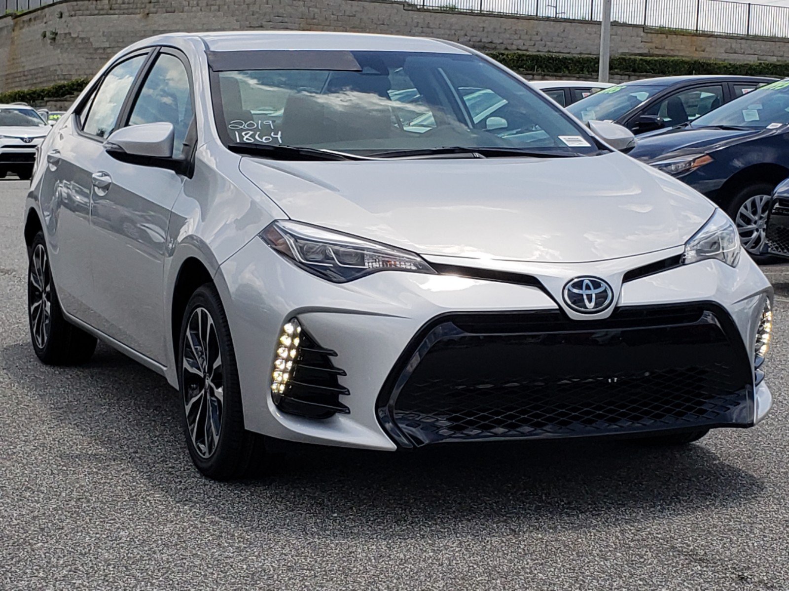 New 2019 Toyota Corolla SE 4dr Car in Clermont 9180034
