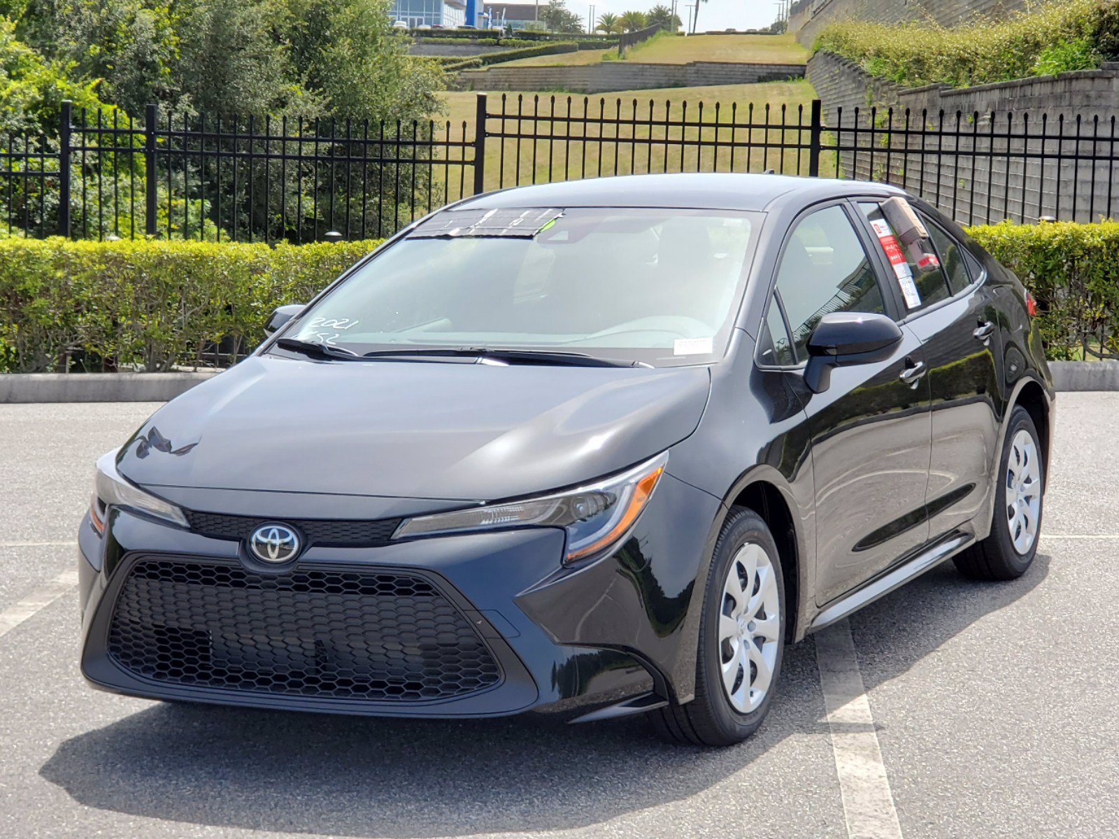 New 2021 Toyota Corolla LE 4 in Clermont #1180018 | Toyota of Clermont